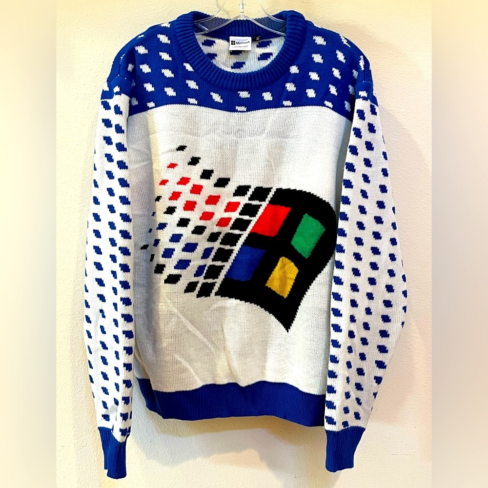 SOLD - Microsoft Windows 95 Men’s Medium Crewneck Ugly Christmas Holiday Sweater